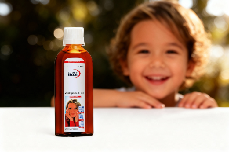  شربت زینک پلاس یوروویتال و کودک شاد 